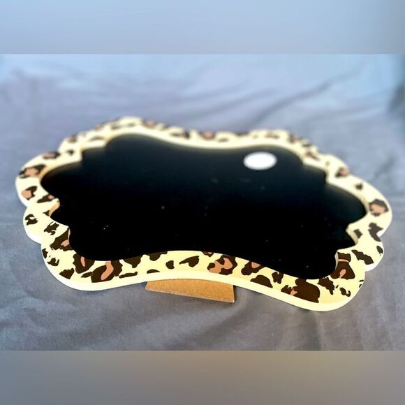 🔥❤️🔥 NEW! Leopard Print Chalkboard Horizontal Easel Personalize Customiz… - Picture 3 of 5